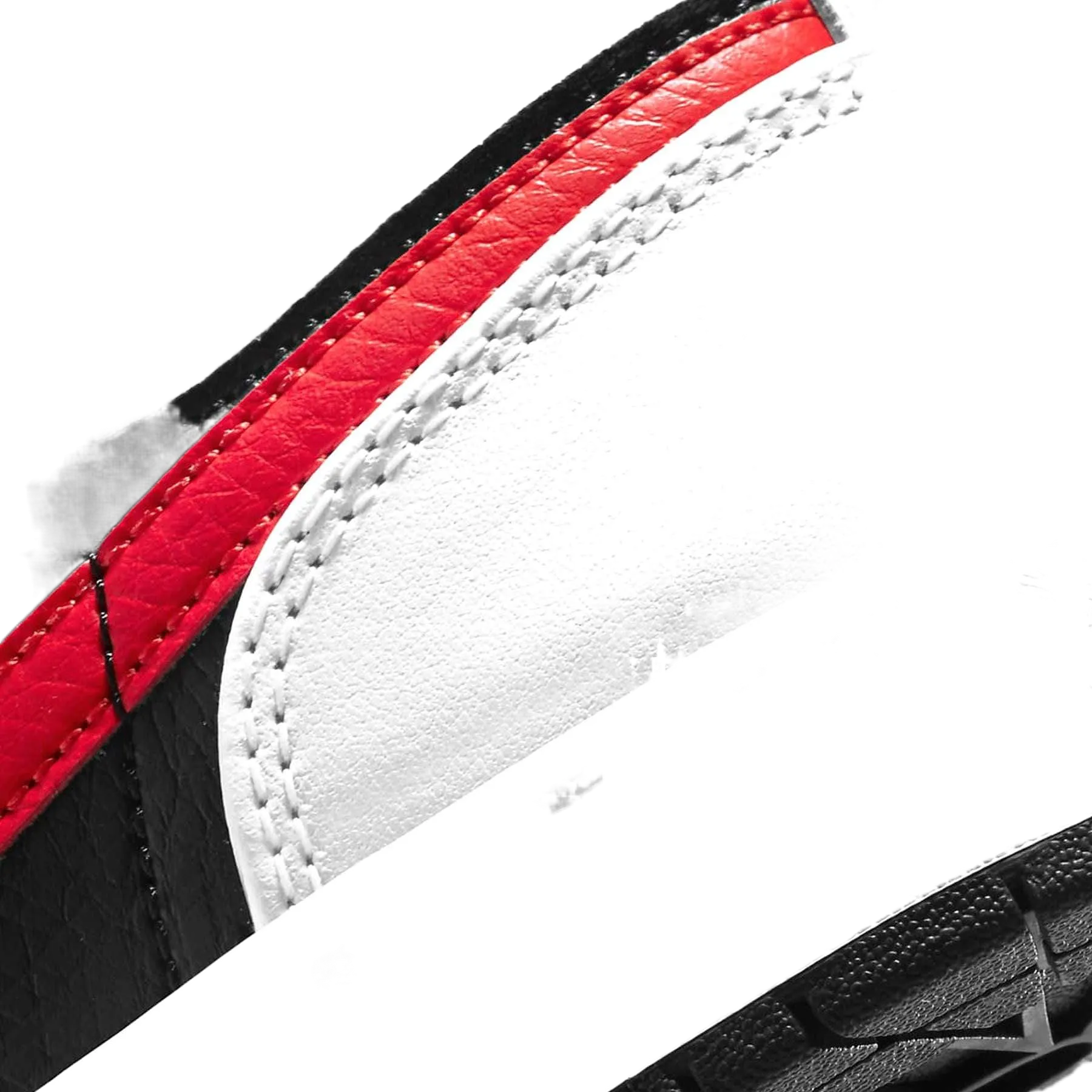 Air Jordan 1 Mid Chile Red