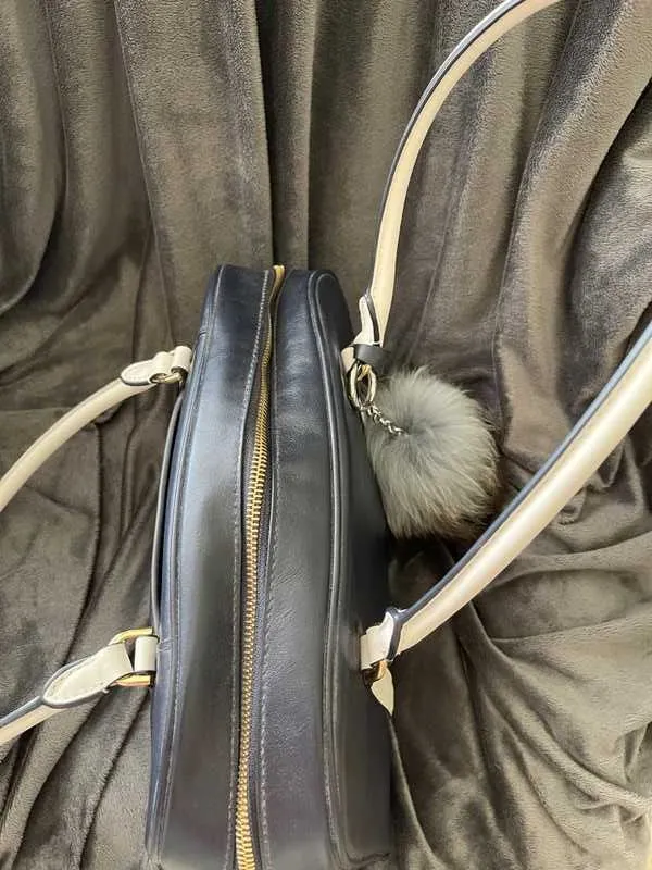 Chatham Leather Bowling Satchel