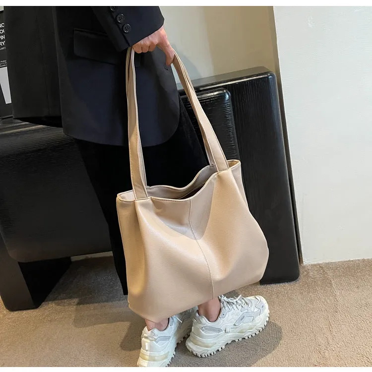 Claudia - Leather Tote Bag