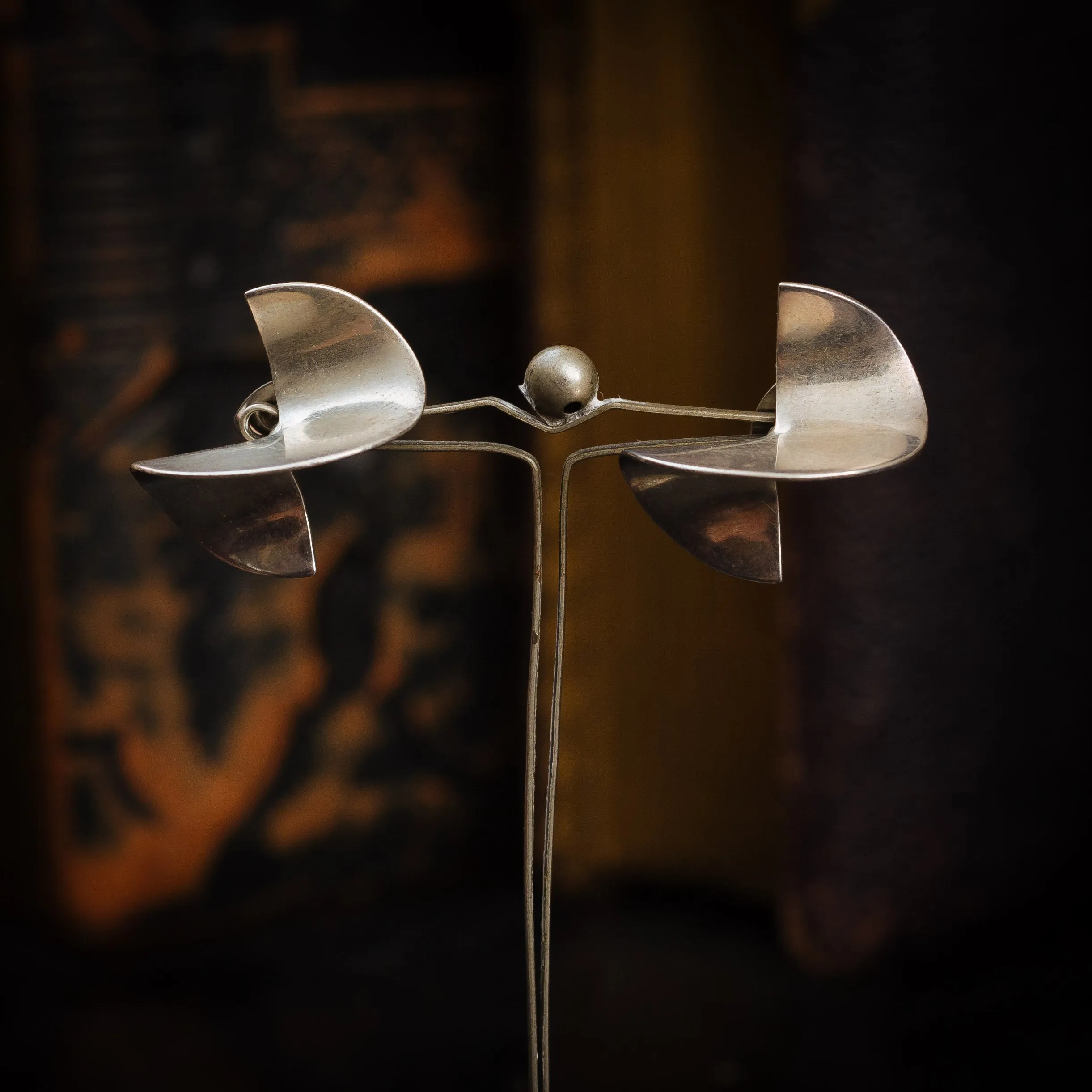 Cool Vibe!! Vintage 1980's Modernist Silver Earrings