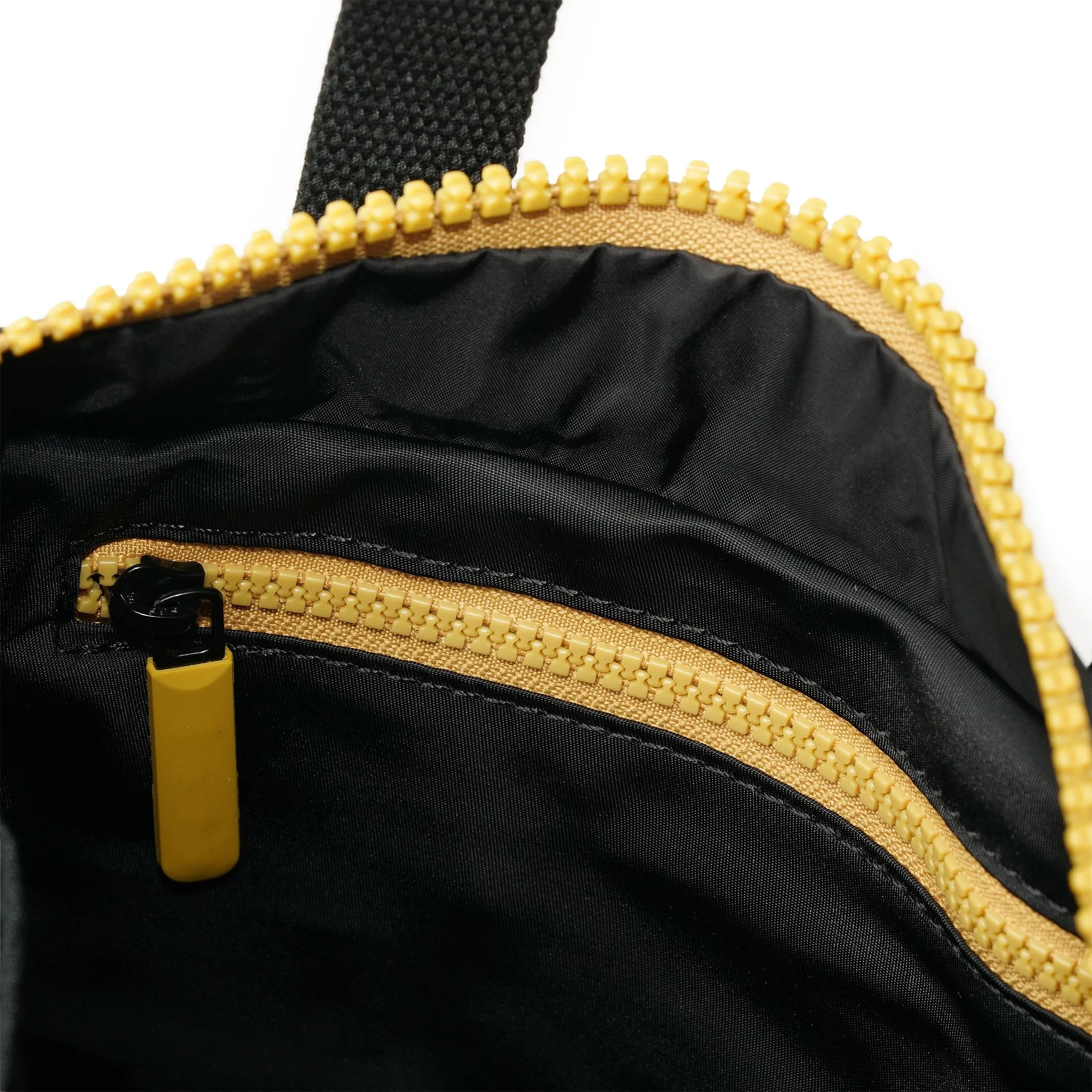 Creative Waste Black Edition Canfield B Corn Recycled Nylon