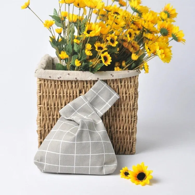 Gilding Broken Flowers Knot Bag