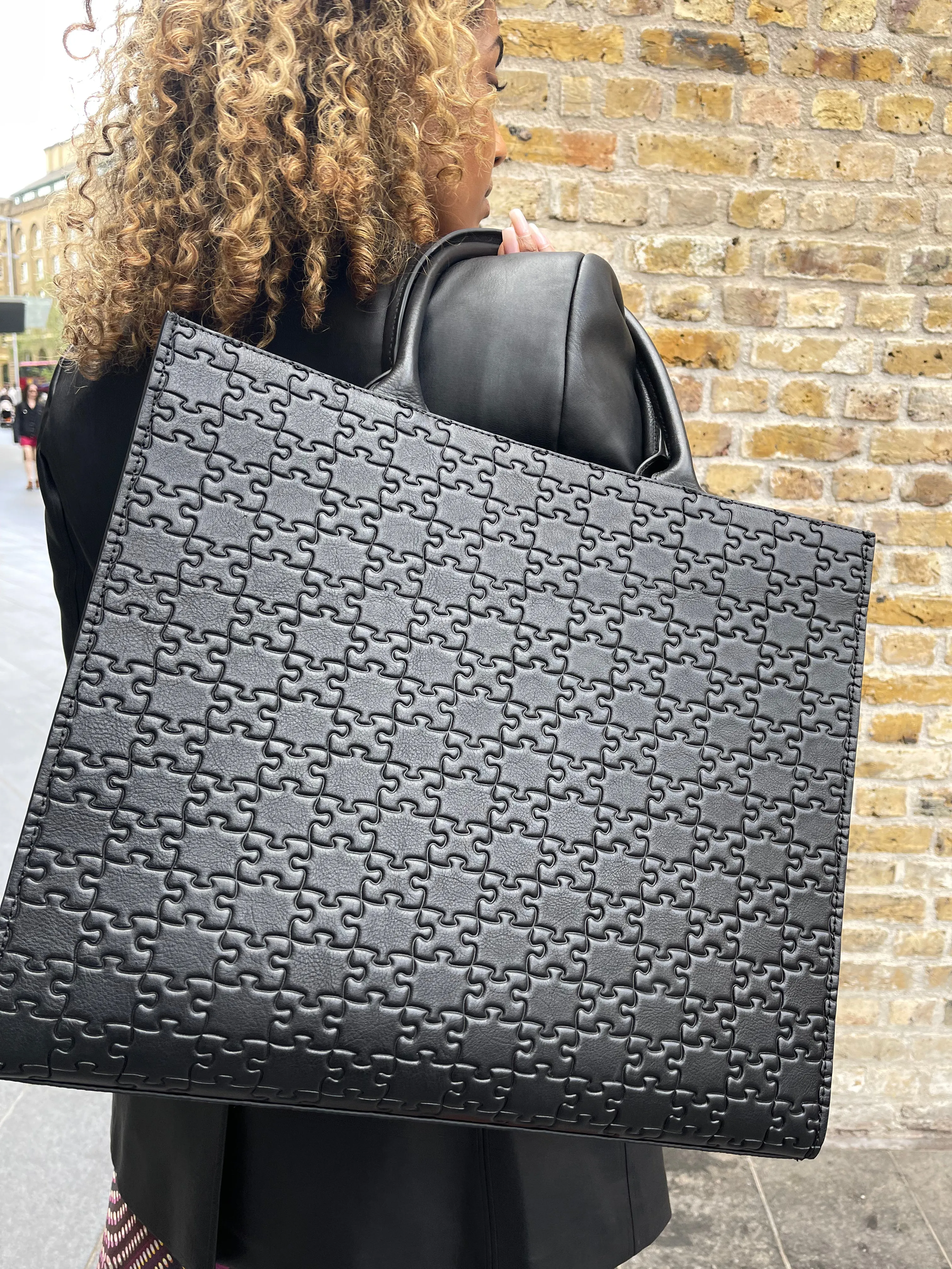 Kemi  Square Shopper