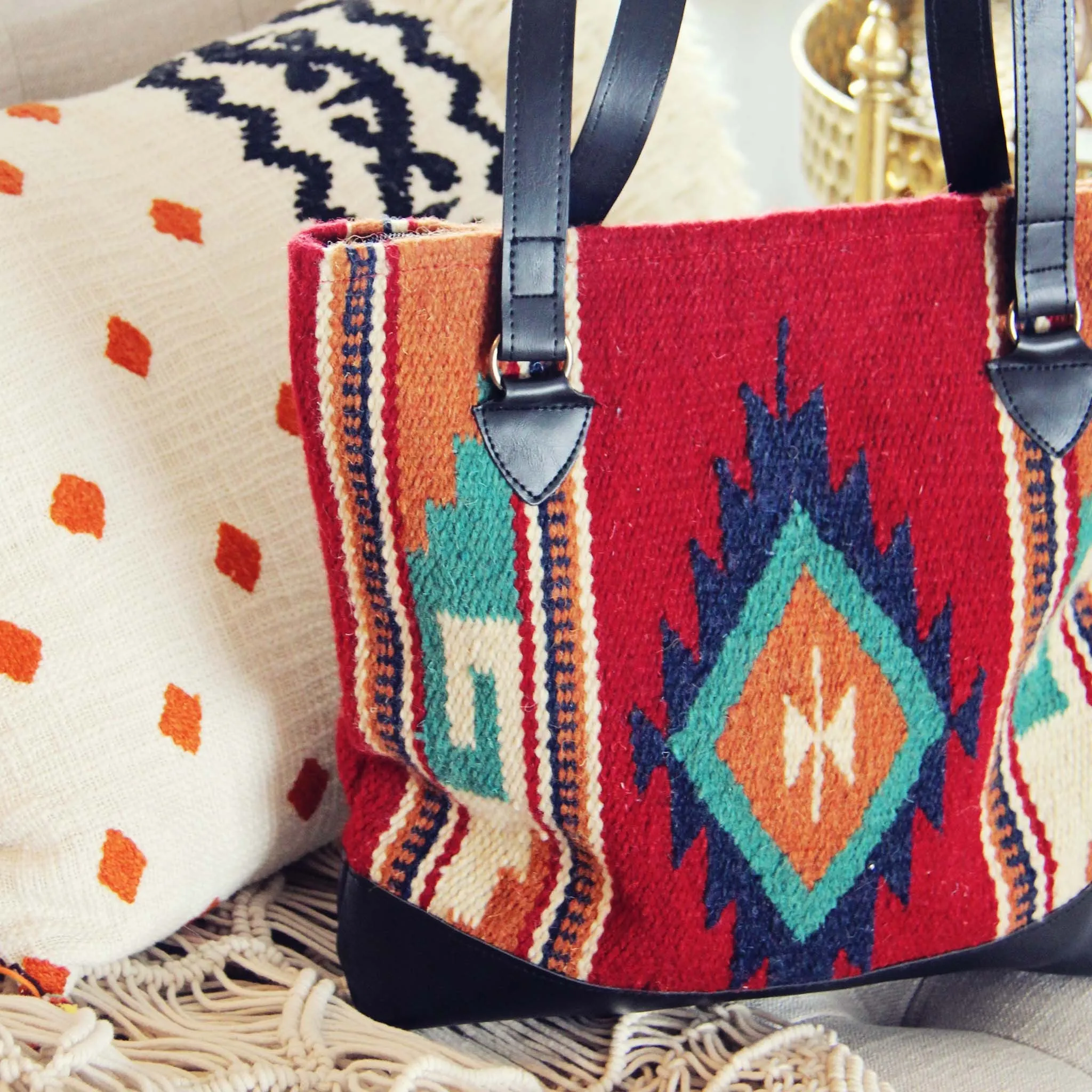 Sierra Vista Rug Bag in Shadow