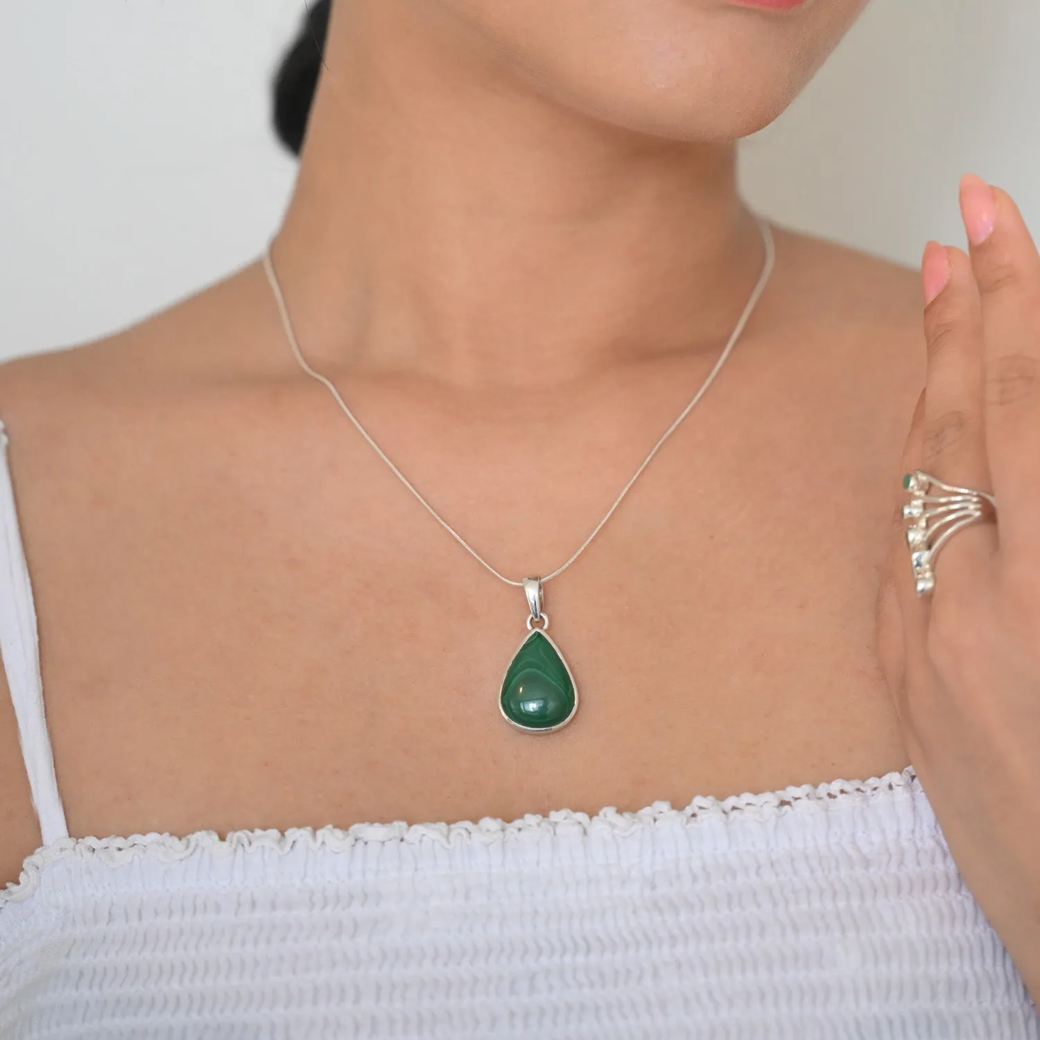 Sterling Silver Pendant with Malachite
