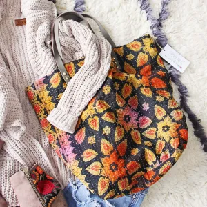 Sweet Stitch Tote in Mustard