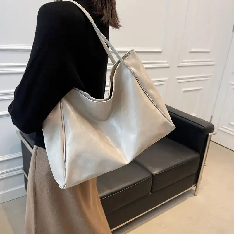 Uniwim Shirley Large Shoulder Bag
